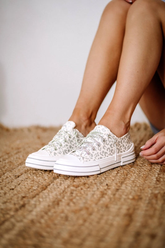 Aman Prints Sneaker