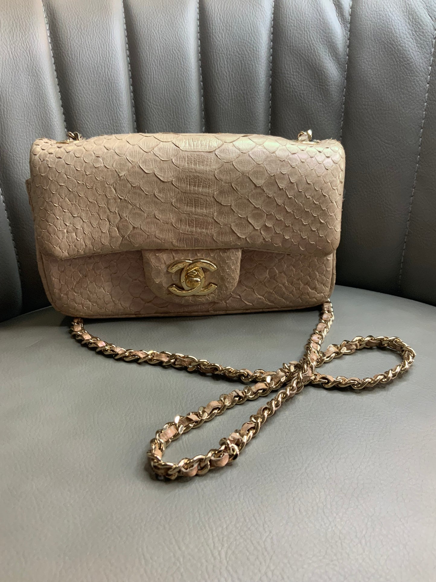 Chanel Python